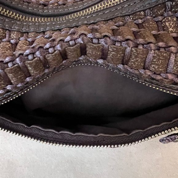 Isabella Fiore Braided Brown Leather Hobo Bag Studded Beautiful Very Good Cond - Picture 8 of 11